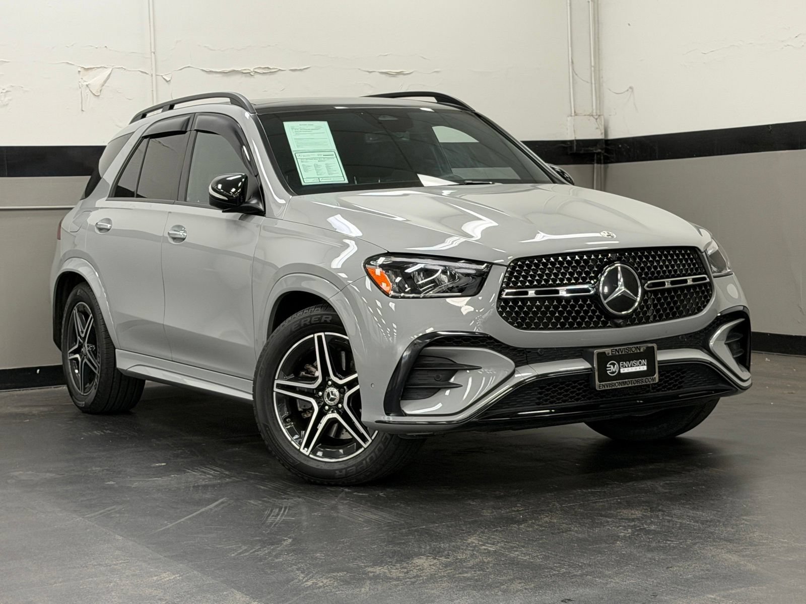 Used 2024 Mercedes-Benz GLE 450 4MATIC image 2