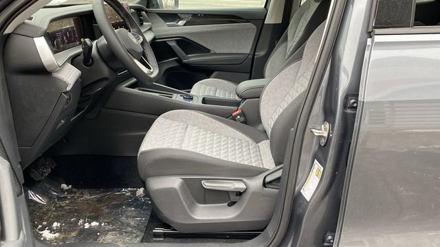 New 2026 Volkswagen Tiguan S image 12