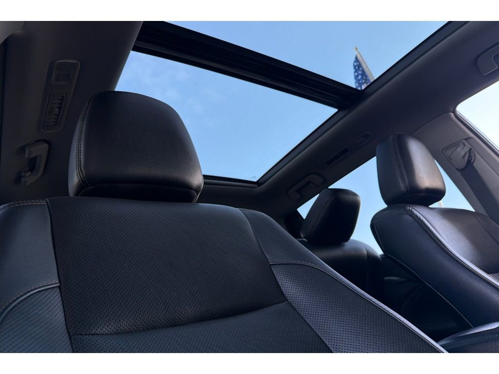 Used 2018 Toyota Highlander Limited Platinum AWD/4WD image 20
