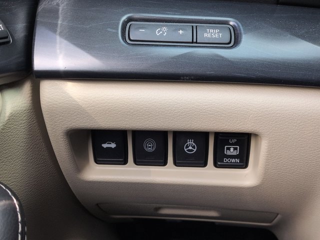 Certified 2023 Nissan Maxima Platinum w/ Sport Mat Group FWD image 17