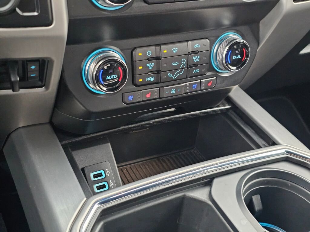 Used 2019 Ford F350 Platinum w/ FX4 Off-Road Package image 28