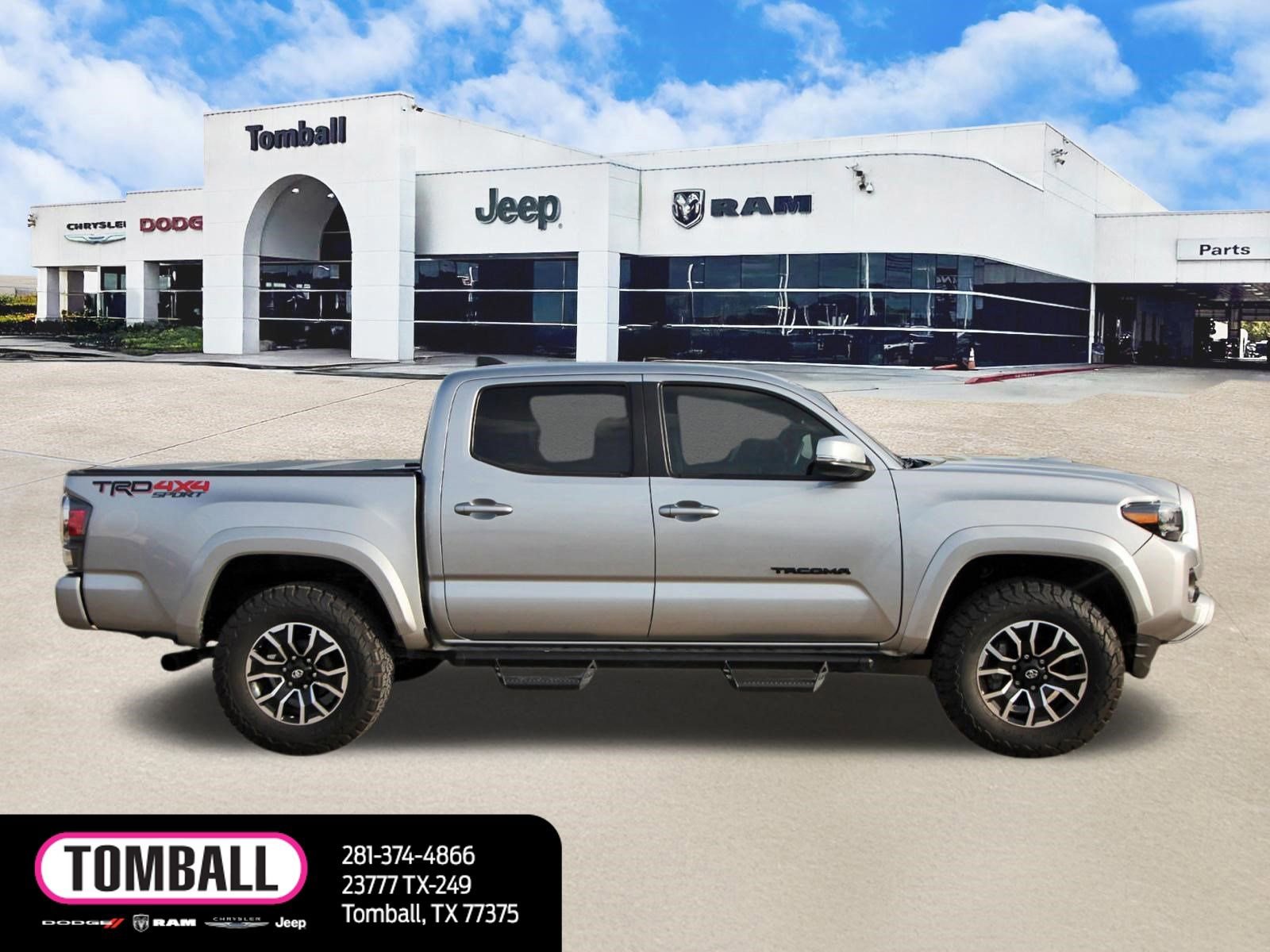 Used 2022 Toyota Tacoma TRD Sport w/ Technology Package image 8