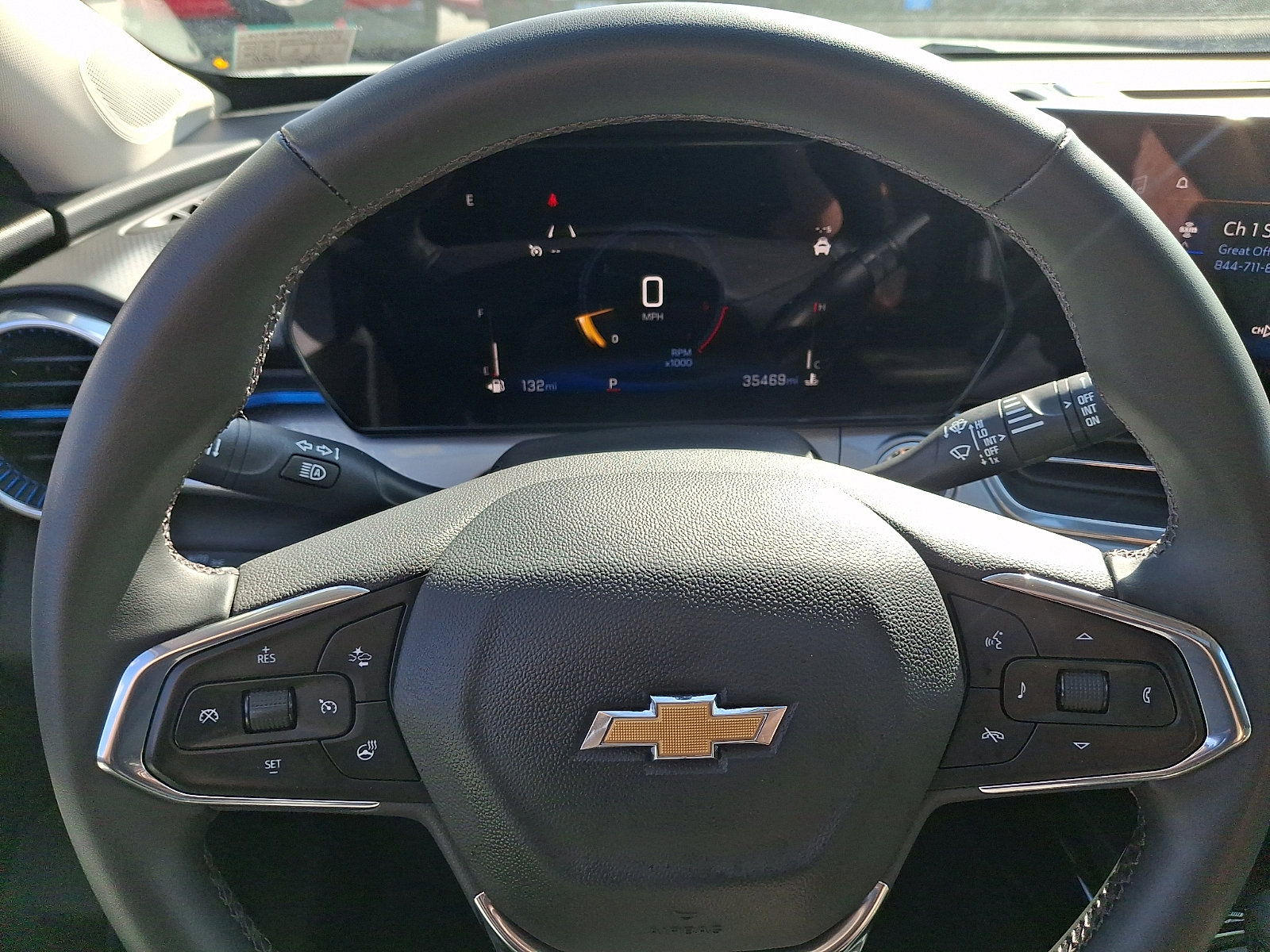 Certified 2024 Chevrolet Trax LT w/ Sunroof Package image 19