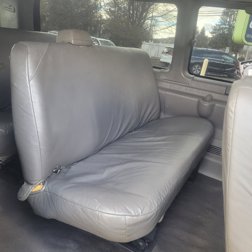 Used 2015 Chevrolet Express 3500 LT w/ LT Preferred Equipment Group image 29