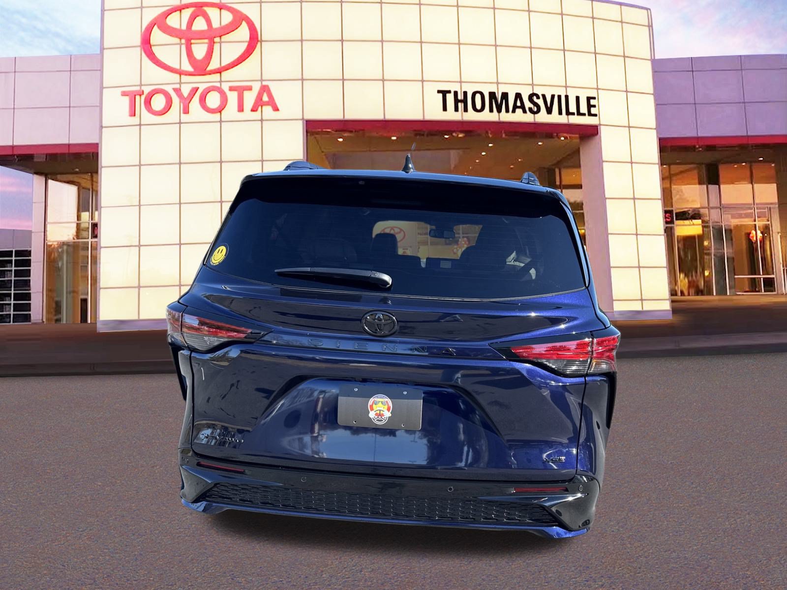 New 2026 Toyota Sienna XSE AWD/4WD image 6