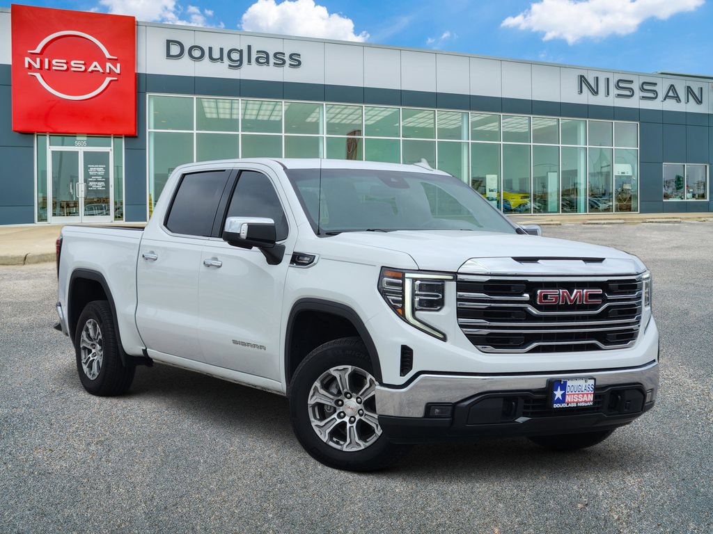 Used 2022 GMC Sierra 1500 SLT w/ Max Trailering Package