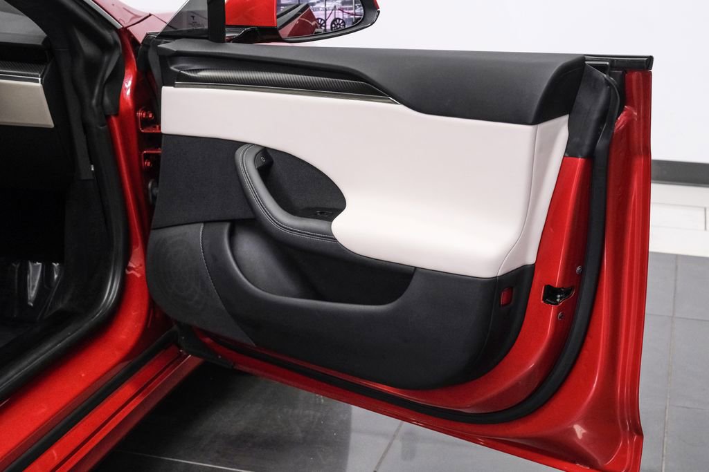 Used 2023 Tesla Model S Plaid image 47