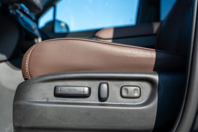 Used 2025 Honda Passport EX-L image 30