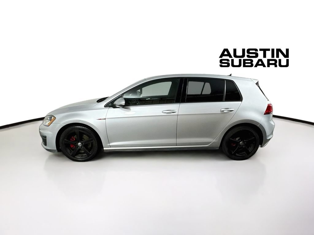 Used 2016 Volkswagen Golf 4-Door FWD image 4