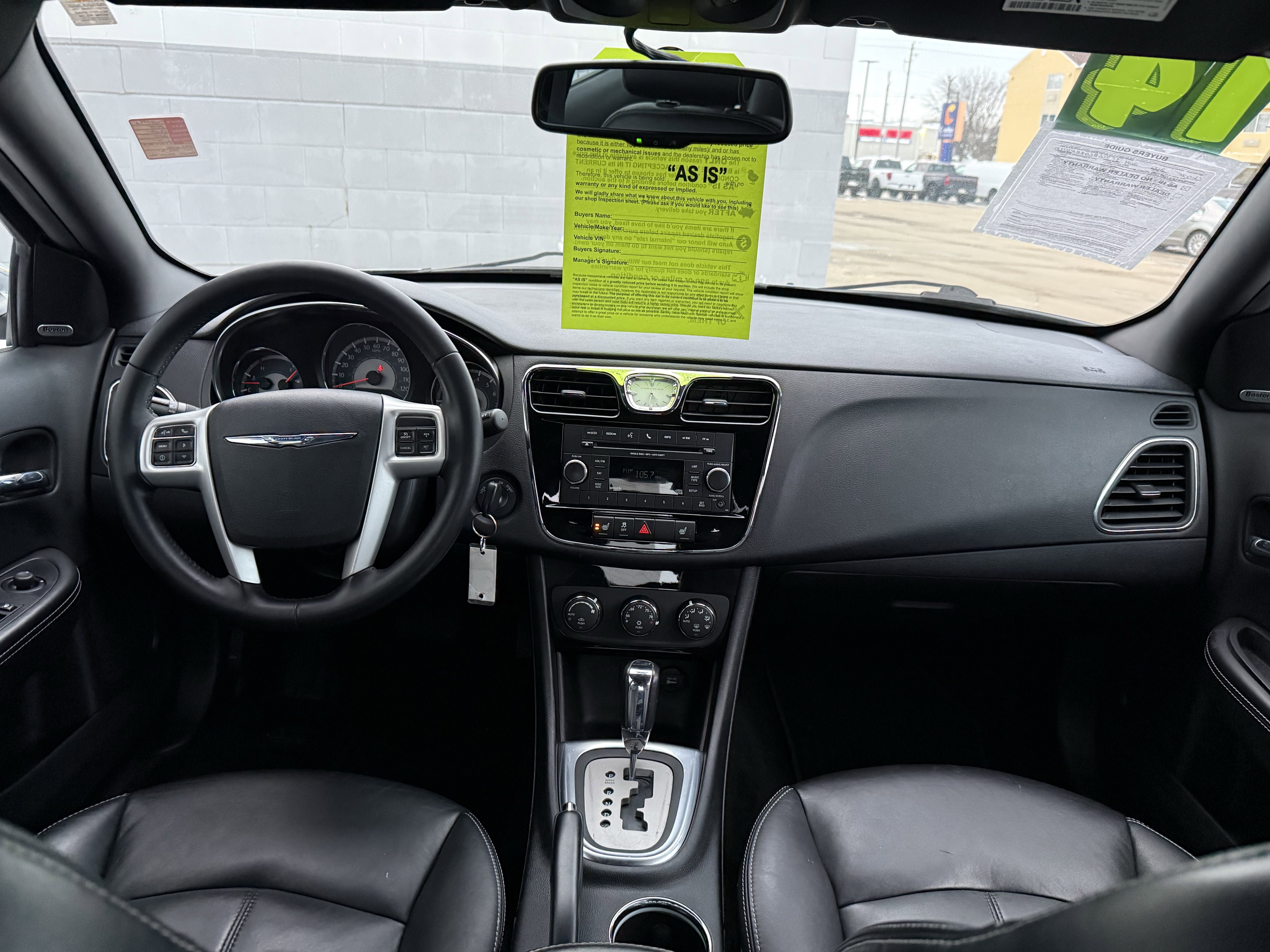 Used 2014 Chrysler 200 Limited image 8