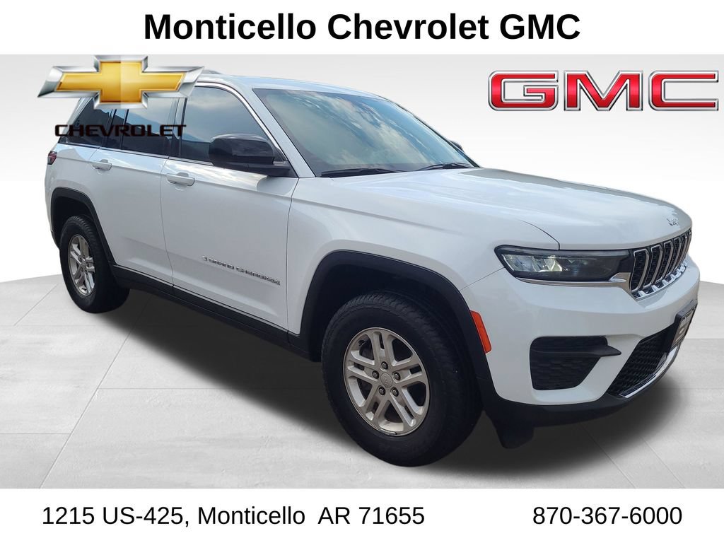 Used 2023 Jeep Grand Cherokee Laredo w/ Luxury Tech Group I AWD/4WD 360° Tour