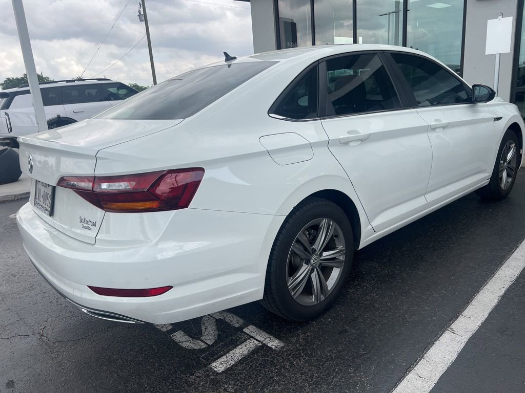 Used 2019 Volkswagen Jetta R-Line w/ R-Line Cold Weather Package FWD image 5