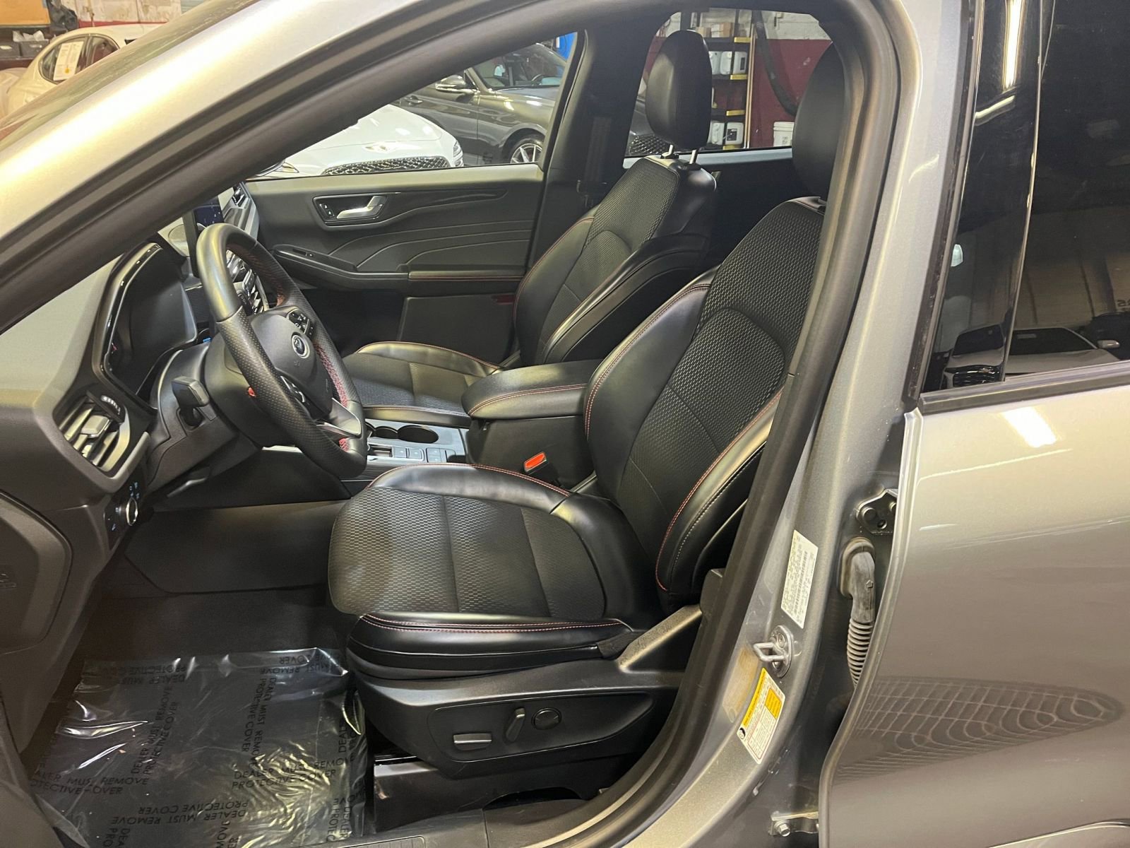 Used 2024 Ford Escape ST-Line image 36