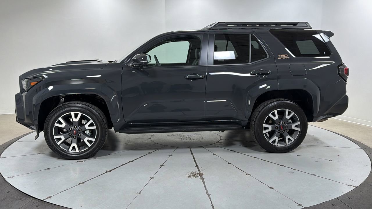 Used 2025 Toyota 4Runner TRD Sport Premium image 8