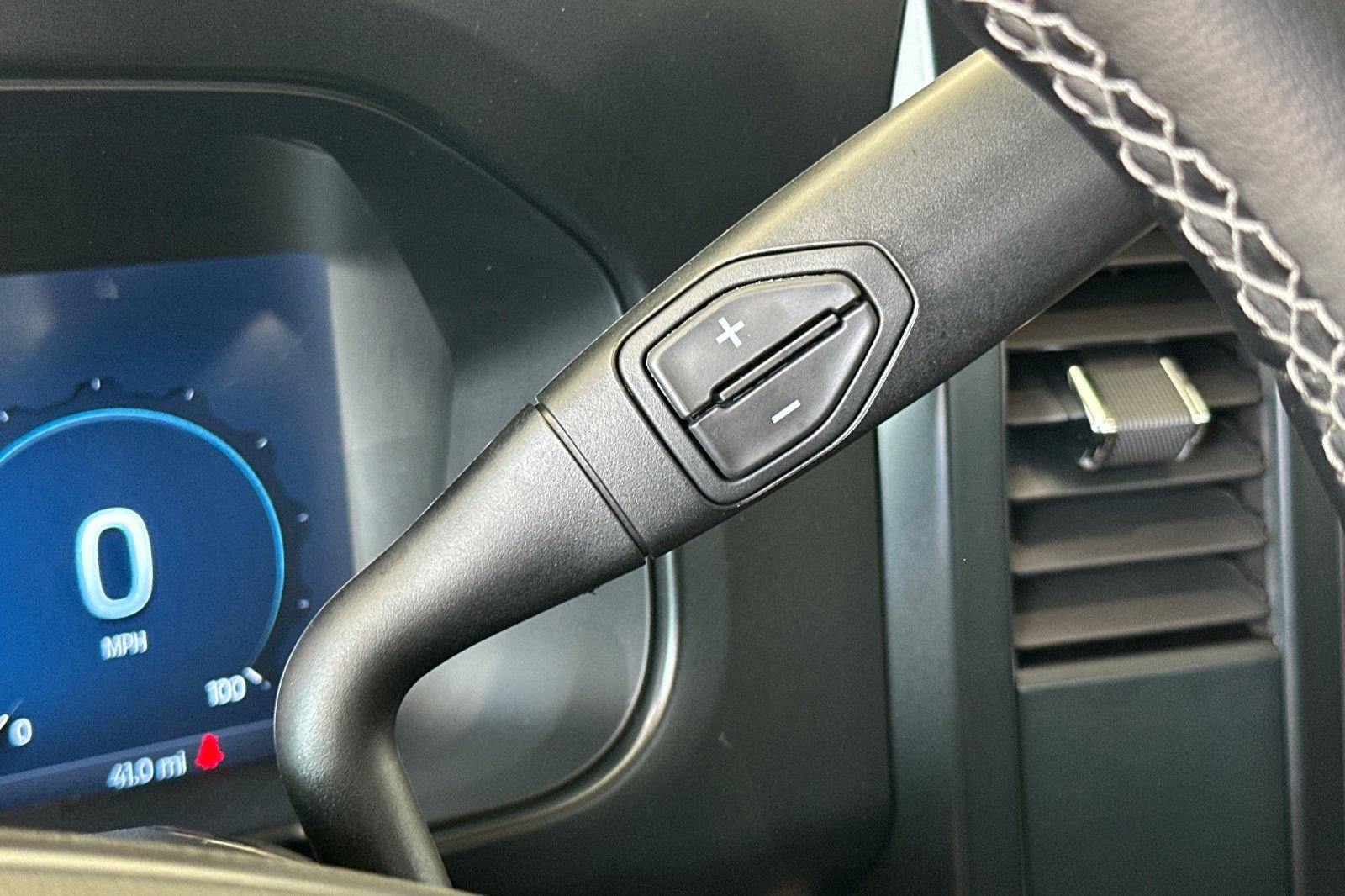 New 2026 Ford F250 Lariat w/ Black Appearance Package image 26