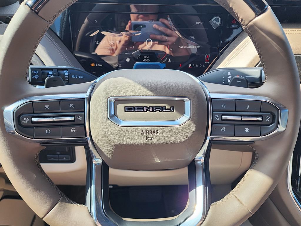 New 2026 GMC Yukon Denali w/ Denali Reserve Package AWD/4WD image 21
