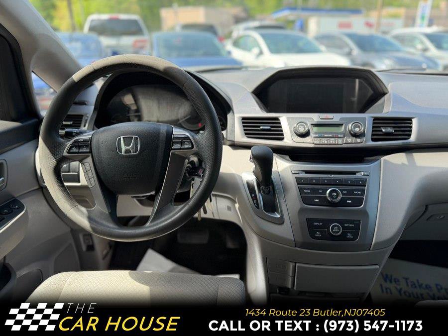 Used 2014 Honda Odyssey LX image 22