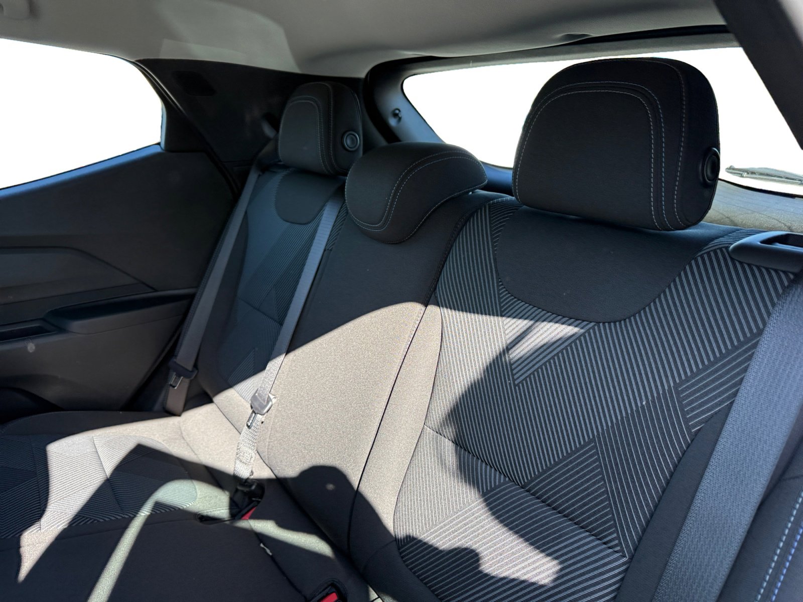 New 2027 Chevrolet Bolt LT w/ Comfort Package image 16