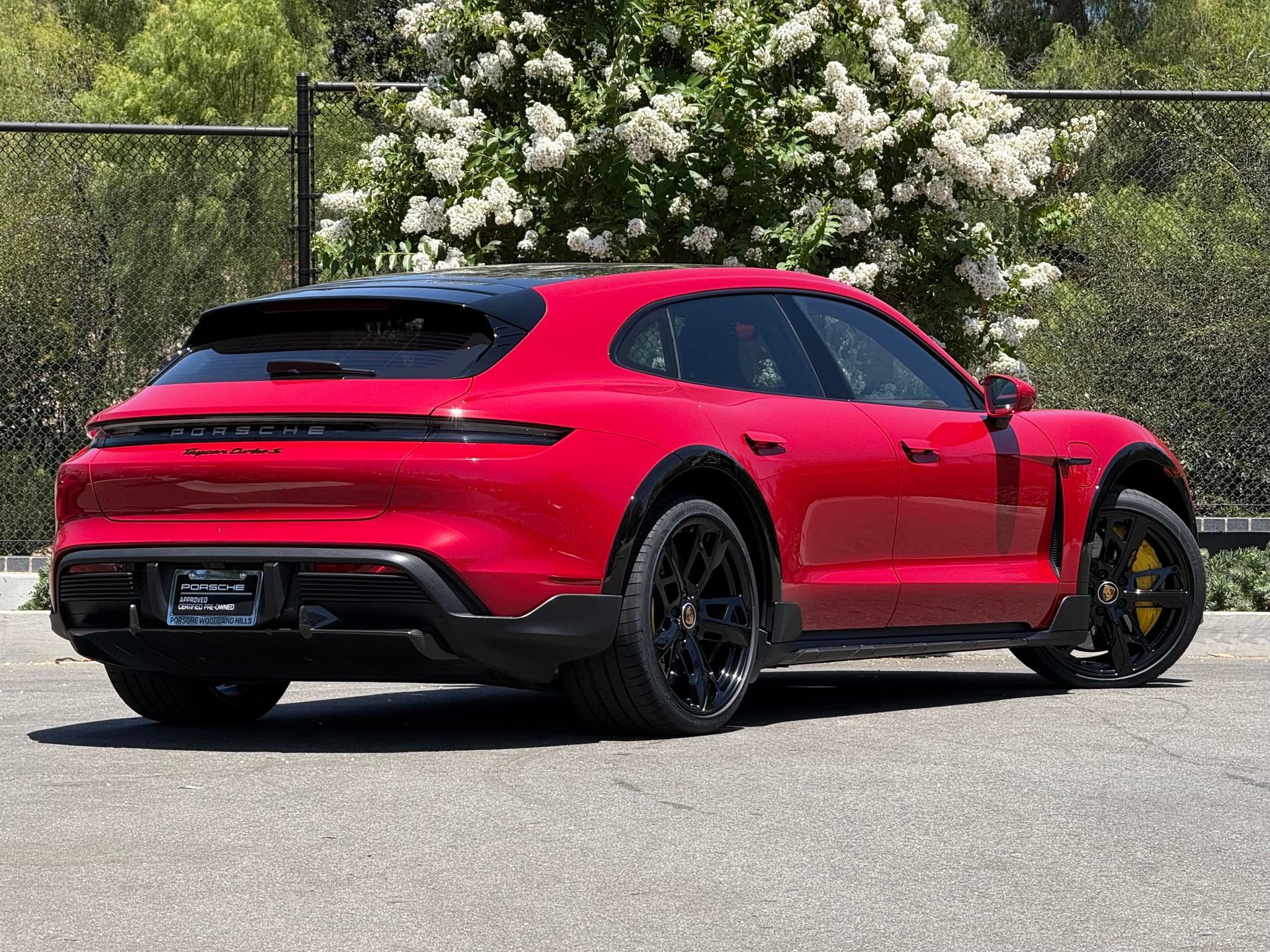 Certified 2022 Porsche Taycan Turbo S AWD/4WD image 7