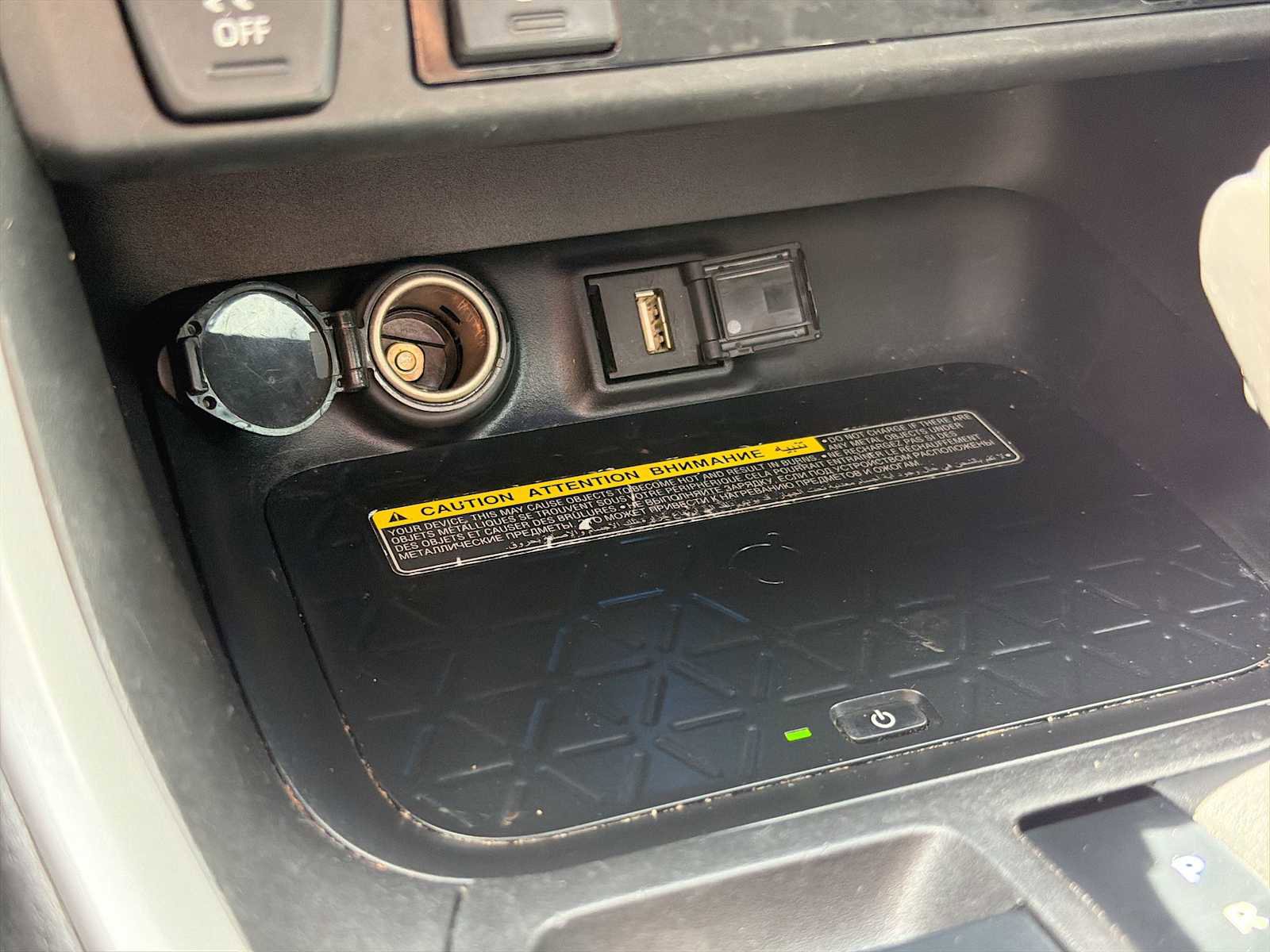 Used 2021 Toyota RAV4 XSE AWD/4WD image 27