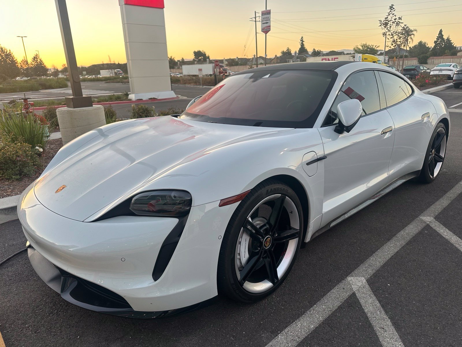 Used 2023 Porsche Taycan Turbo AWD/4WD image 2