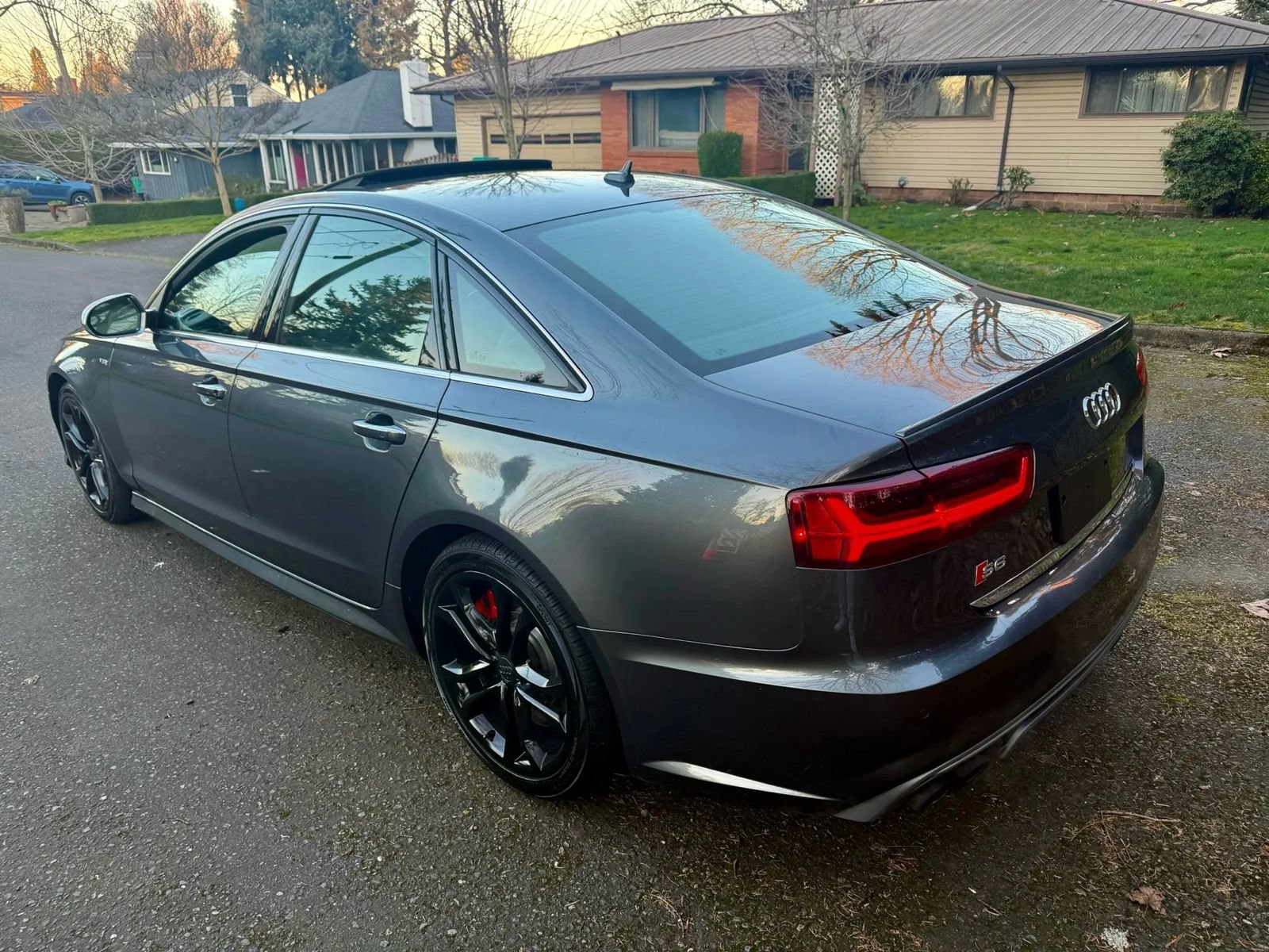 Used 2017 Audi S6 Prestige AWD/4WD image 6