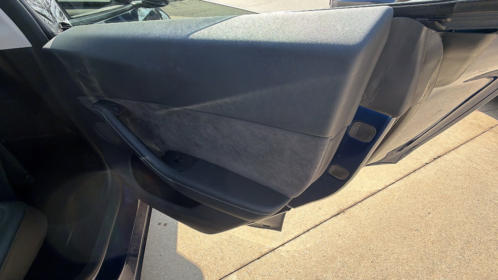 Used 2023 Tesla Model Y Long Range image 21