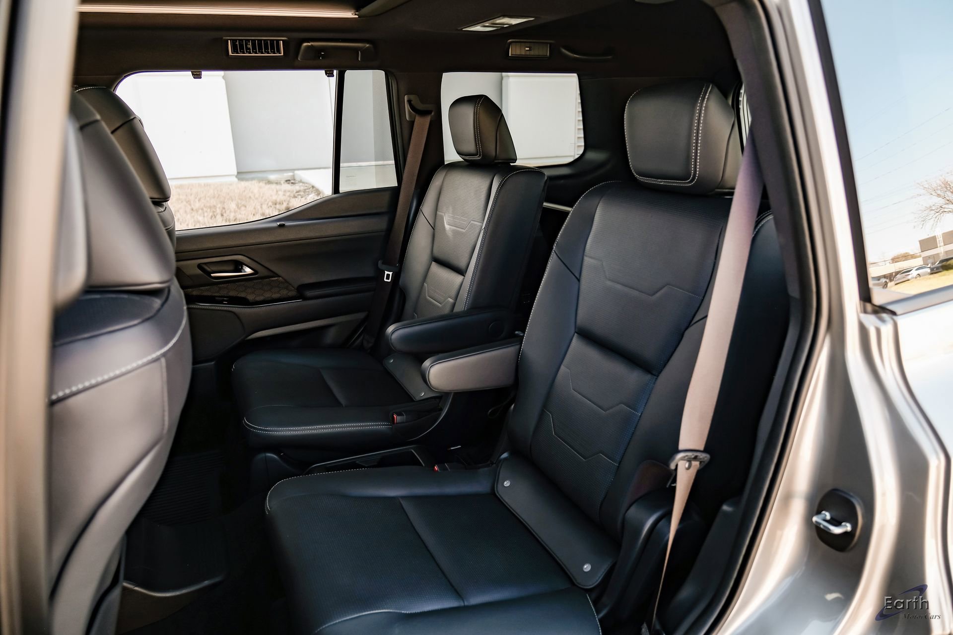 Used 2025 Lexus GX 550 550 Luxury+ HUD Traffic LIFTED w/ Accessory Package (2T) image 84