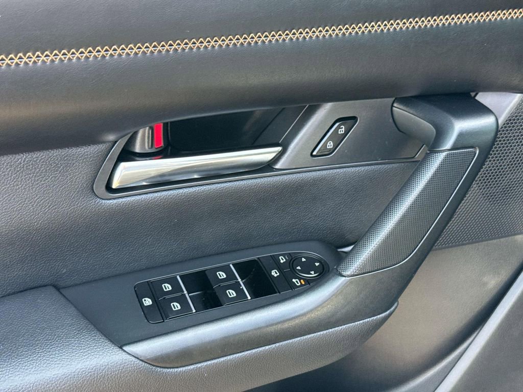 Certified 2025 MAZDA CX-50 2.5 Hybrid w/ Weather Package image 24