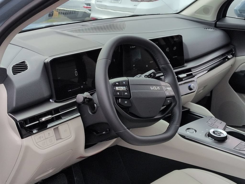 New 2026 Kia Sportage EX AWD/4WD image 10