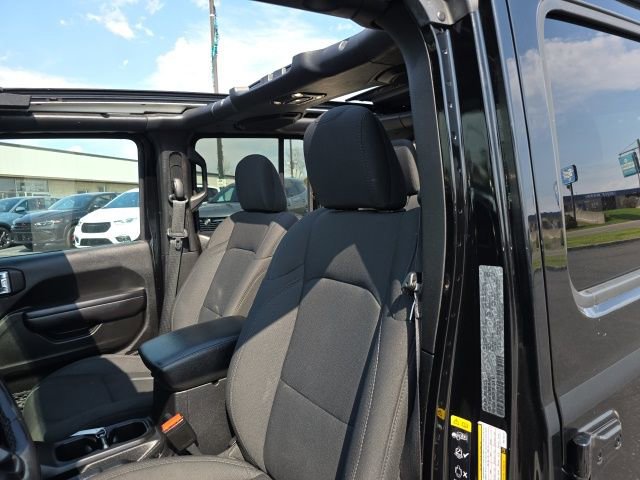Used 2021 Jeep Wrangler Unlimited Sport w/ Sun And Sound Package AWD/4WD image 15