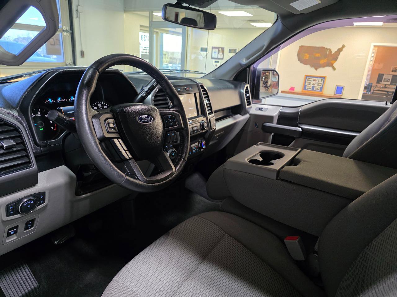 Used 2019 Ford F150 XLT w/ Equipment Group 302A Luxury image 16