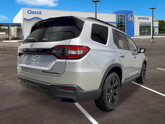 New 2026 Honda Pilot Black Edition image 5