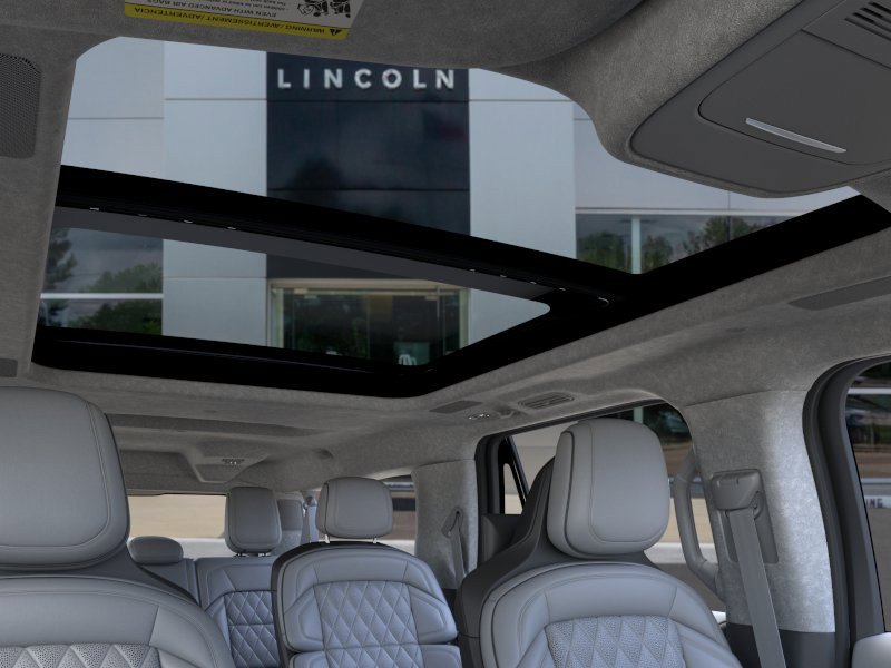 New 2026 Lincoln Navigator L Black Label w/ Black Label Special Edition AWD/4WD image 22