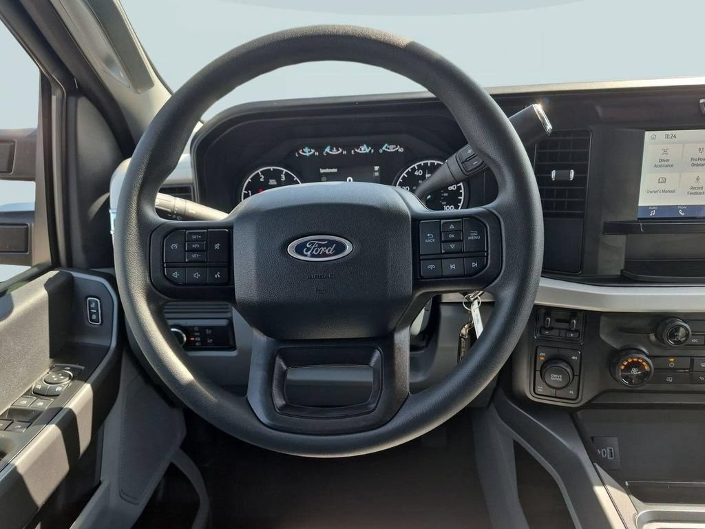 Certified 2026 Ford F250 XLT w/ FX4 Off-Road Package AWD/4WD image 14