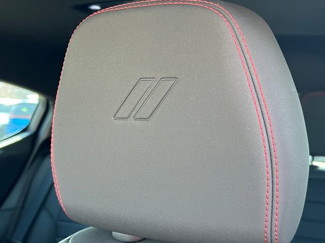 Used 2024 Dodge Hornet R/T w/ Tech Pack w/o Parking image 13