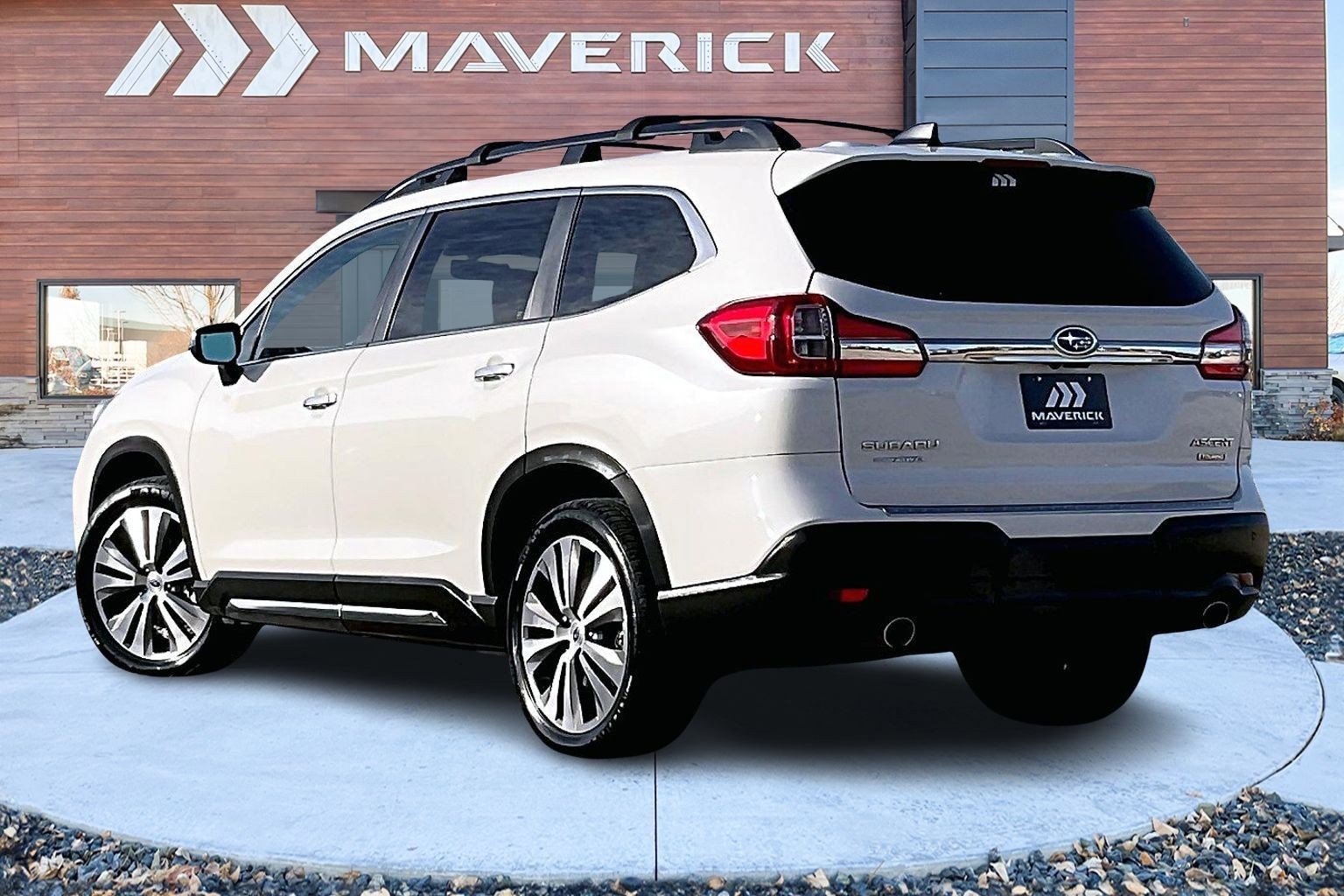 Used 2020 Subaru Ascent Touring w/ Popular Package #3 image 4