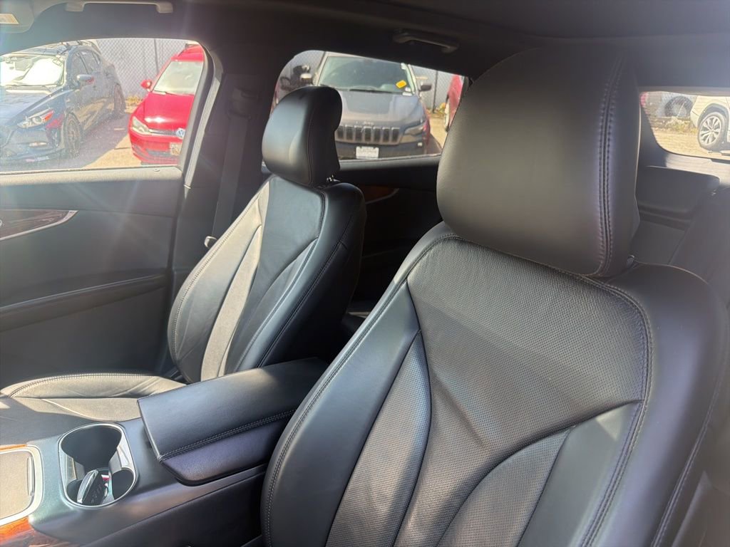 Used 2018 Lincoln MKX Reserve image 19