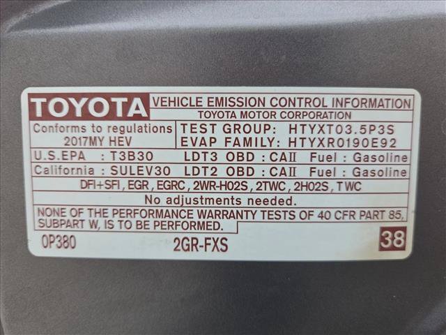 Used 2017 Toyota Highlander Limited AWD/4WD image 24