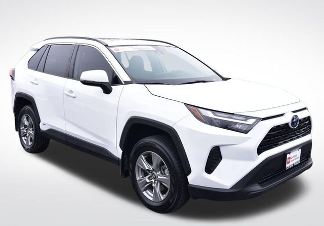 Certified 2024 Toyota RAV4 XLE w/ Convenience Package image 6