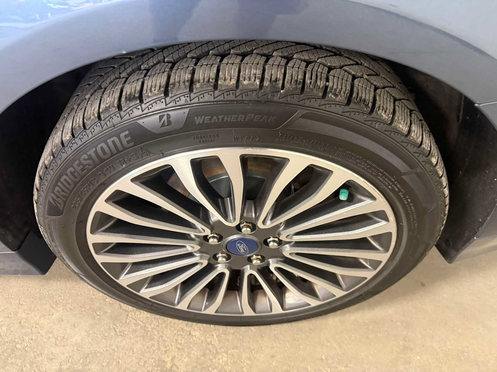 Used 2018 Ford Fusion SE w/ Fusion SE Technology Package FWD image 9
