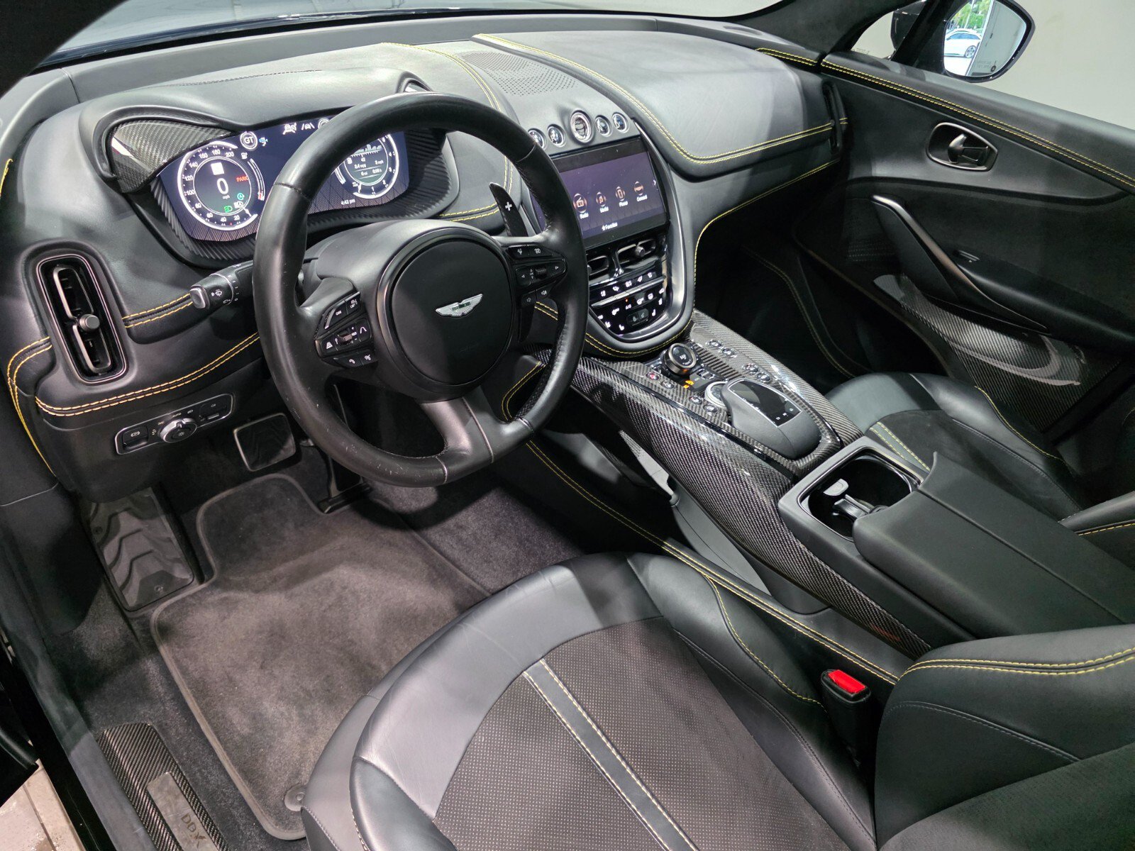 Used 2023 Aston Martin DBX 707 AWD/4WD image 3