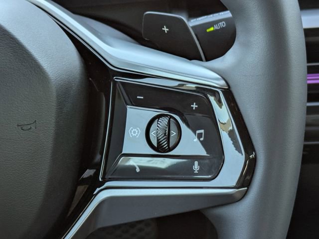 Used 2024 BMW 530i xDrive w/ Premium Package image 26