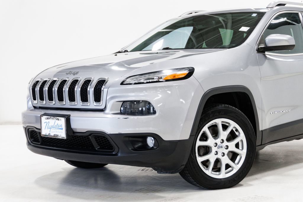 Used 2014 Jeep Cherokee Latitude image 2