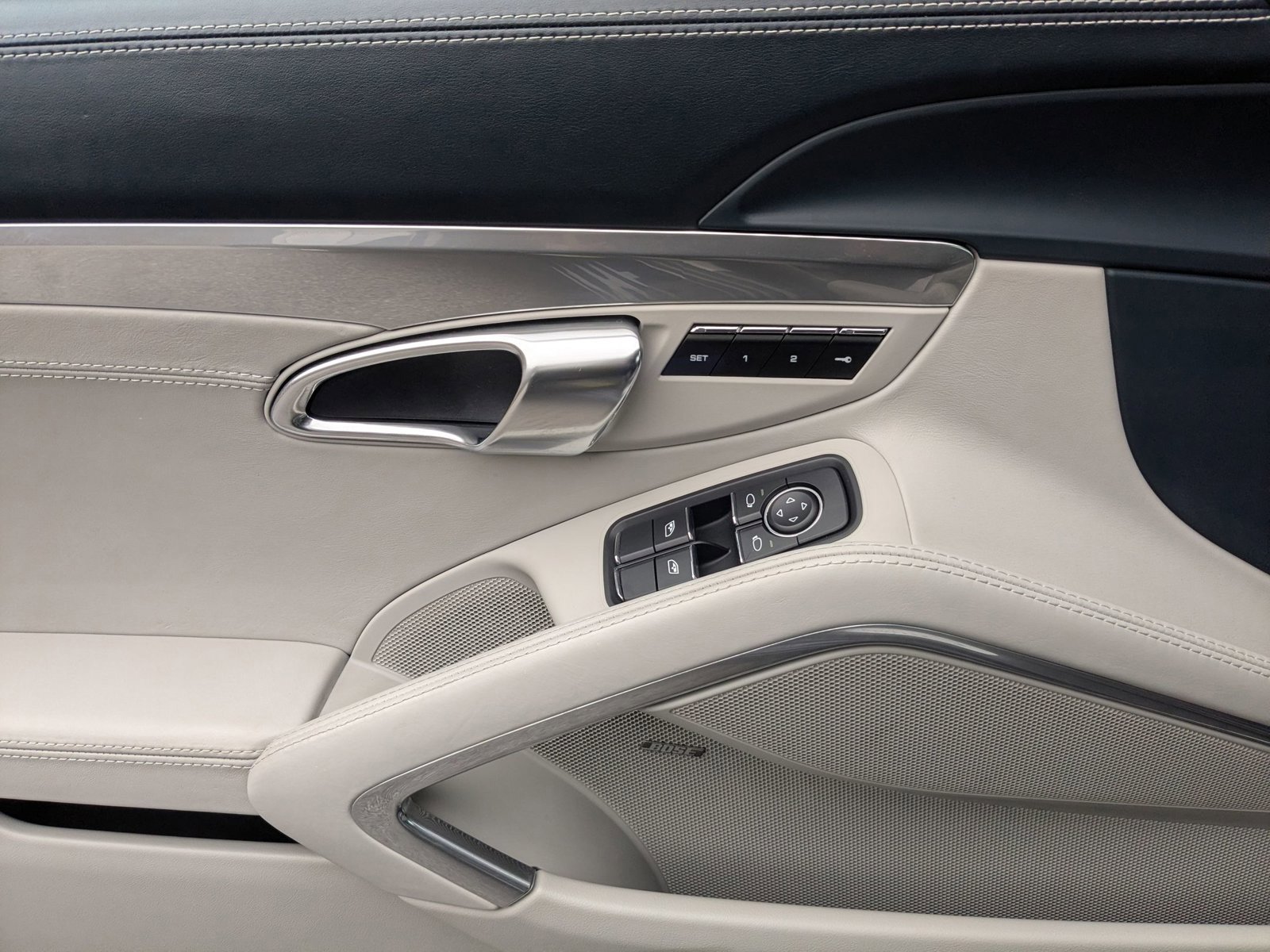 Certified 2018 Porsche 911 Carrera S RWD image 15