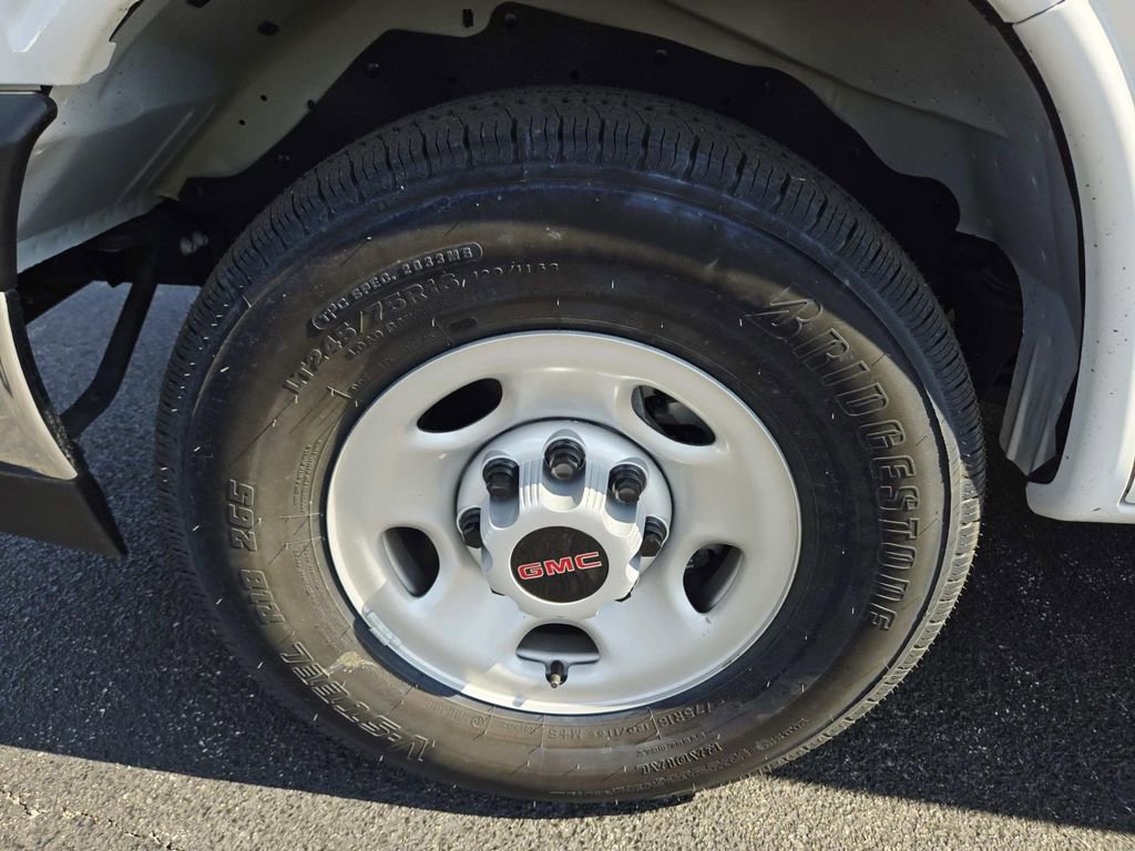 New 2025 GMC Savana 3500 w/ Power Convenience Package image 22