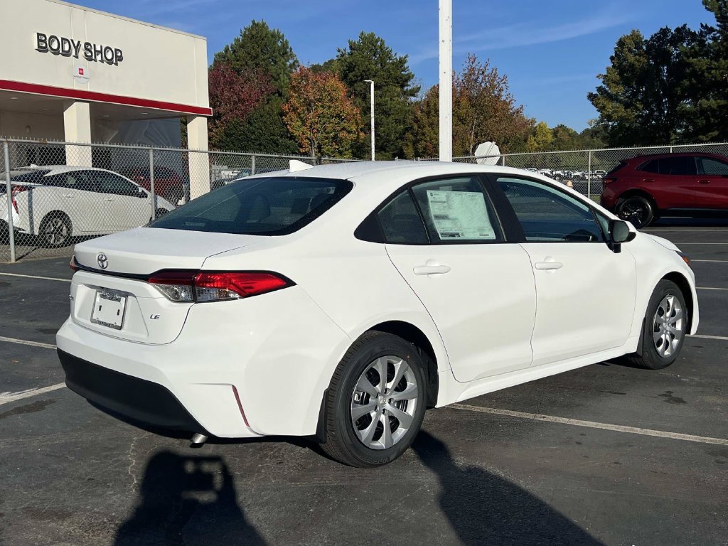 New 2027 Toyota Corolla LE FWD image 8