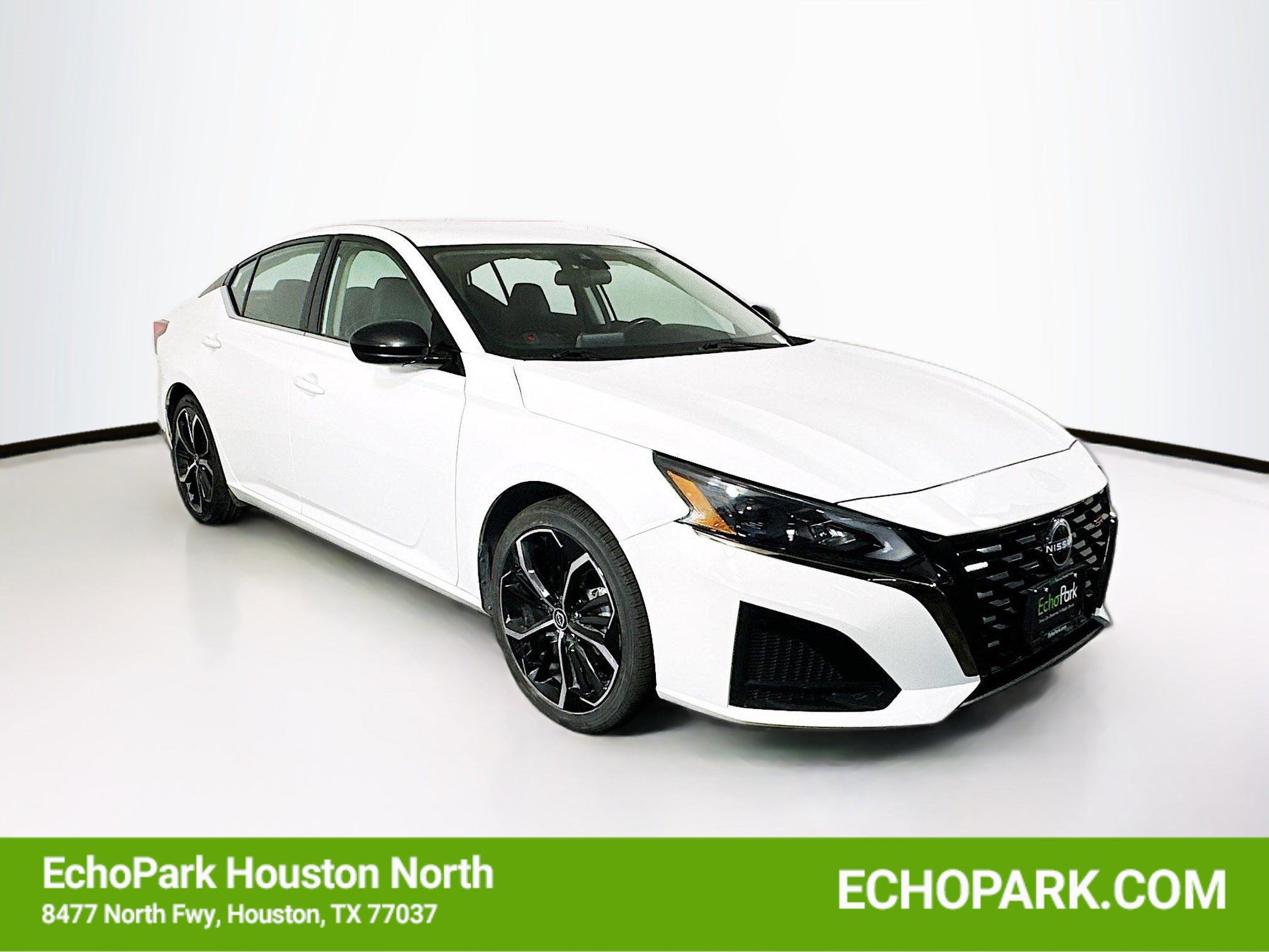 Used 2024 Nissan Altima 2.5 SR