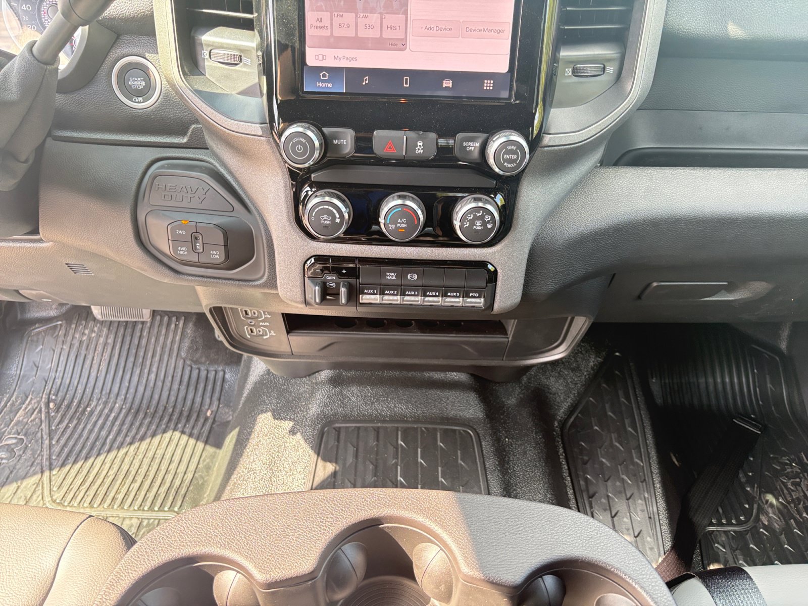 New 2026 RAM 3500 Tradesman AWD/4WD image 18