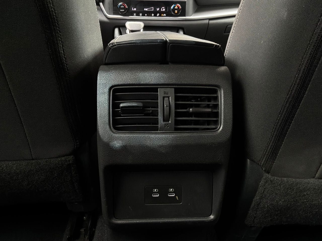 Used 2025 Nissan Rogue SV FWD image 13